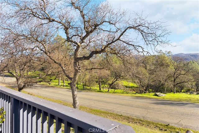 544 Lodgeview Drive, Oroville, CA 95966