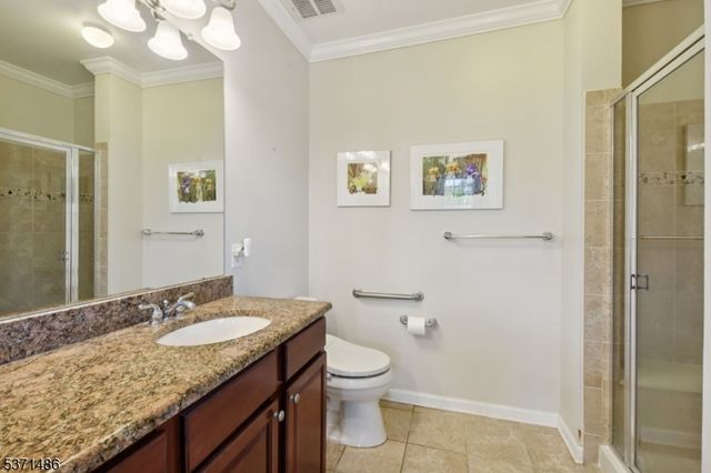 3 Bedrock Ct B3, Woodland Park, NJ 07424