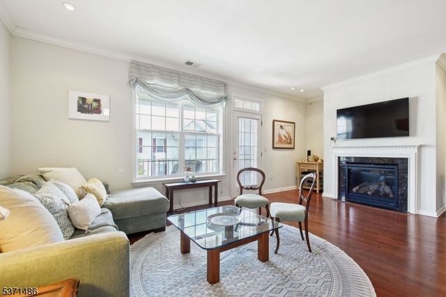 3 Bedrock Ct B3, Woodland Park, NJ 07424