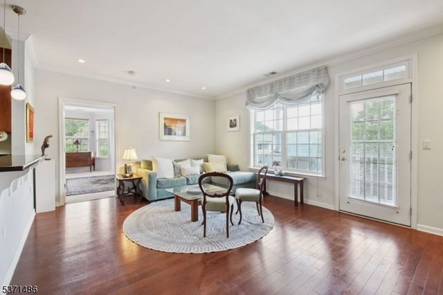 3 Bedrock Ct B3, Woodland Park, NJ 07424