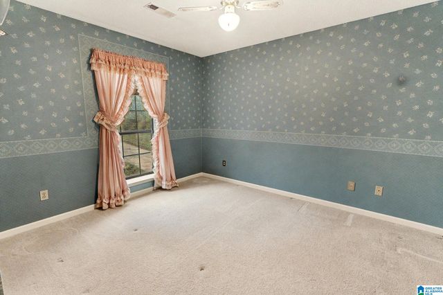 110 FRIENDSHIP CIRCLE, Clanton, AL 35045