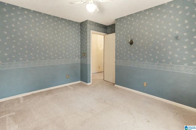 110 FRIENDSHIP CIRCLE, Clanton, AL 35045