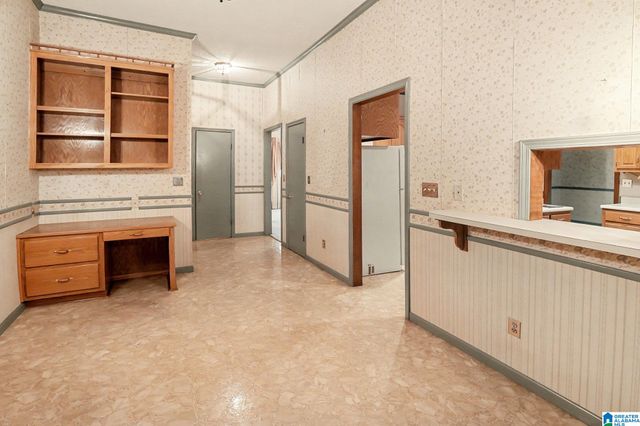 110 FRIENDSHIP CIRCLE, Clanton, AL 35045