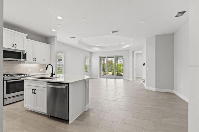 18131 FRANKLIN PARK COURT, Venice, FL 34293