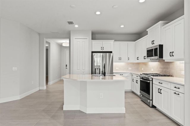 18131 FRANKLIN PARK COURT, Venice, FL 34293