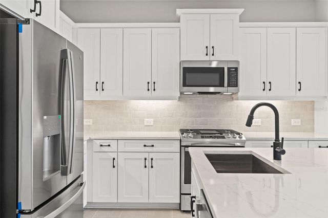 18131 FRANKLIN PARK COURT, Venice, FL 34293