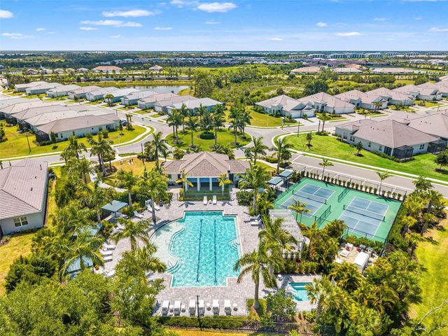 18131 FRANKLIN PARK COURT, Venice, FL 34293