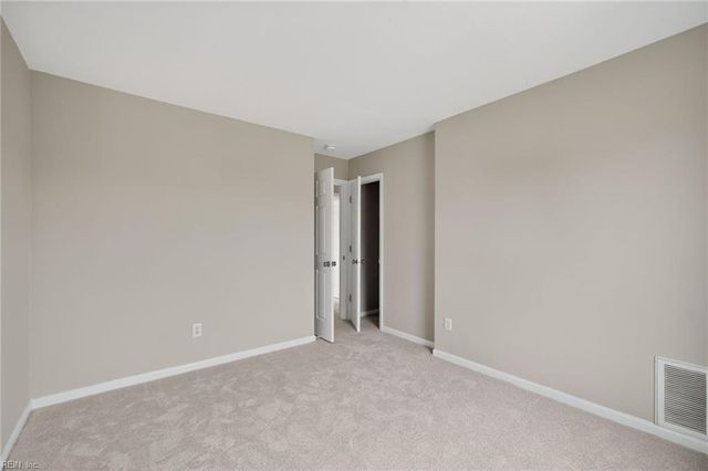 202 Friar CT, Suffolk, VA 23434