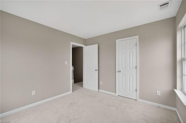 202 Friar CT, Suffolk, VA 23434