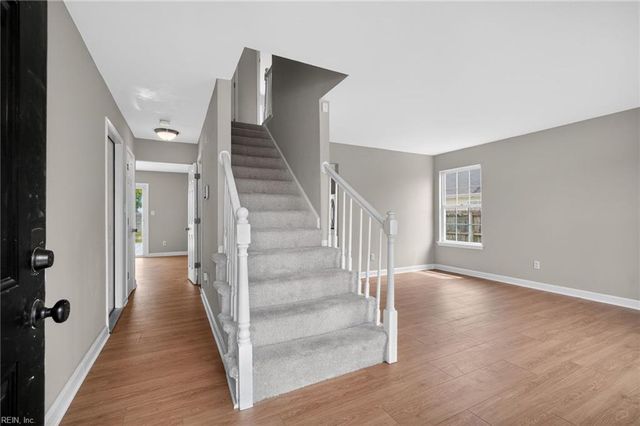 202 Friar CT, Suffolk, VA 23434