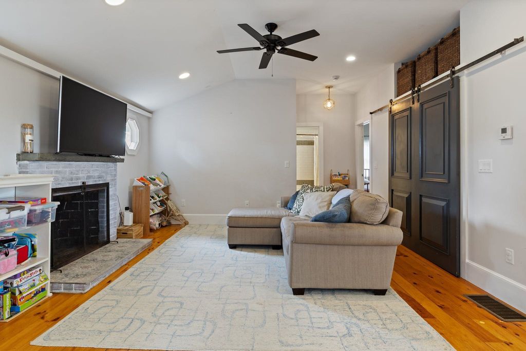 Image 13 of property listing at 24 Walnut Avenue, Hampton, NH 03842