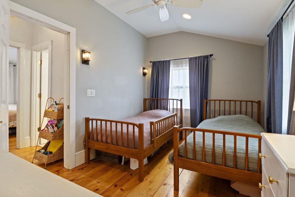 Image 19 of property listing at 24 Walnut Avenue, Hampton, NH 03842
