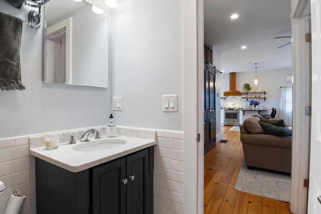Image 25 of property listing at 24 Walnut Avenue, Hampton, NH 03842