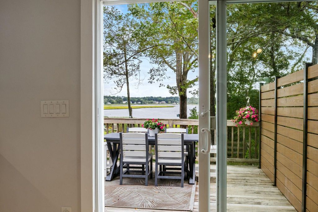 Image 27 of property listing at 24 Walnut Avenue, Hampton, NH 03842