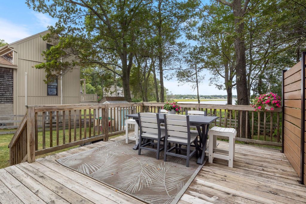 Image 29 of property listing at 24 Walnut Avenue, Hampton, NH 03842