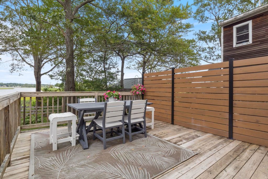 Image 30 of property listing at 24 Walnut Avenue, Hampton, NH 03842