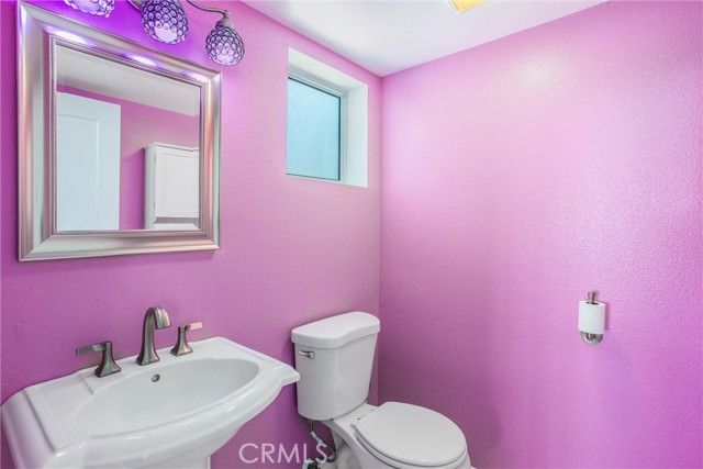 31110 Nice, Mentone, CA 92359