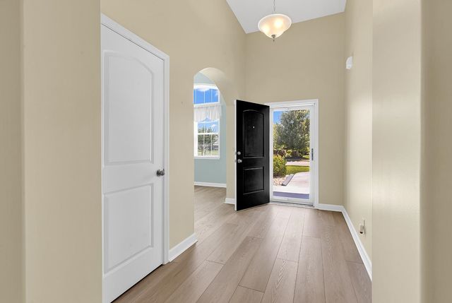 9300 Pond Cypress Ln., Myrtle Beach, SC 29579