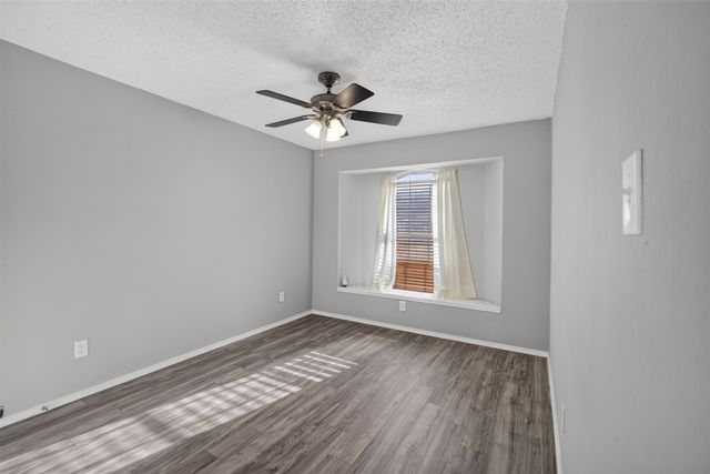 3514 Daisy Lane, Grand Prairie, TX 75052