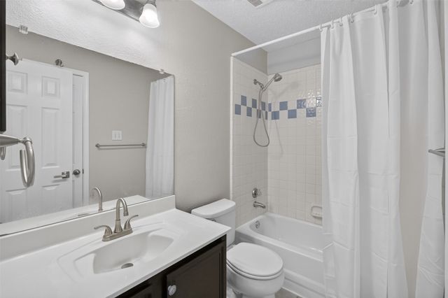 3514 Daisy Lane, Grand Prairie, TX 75052
