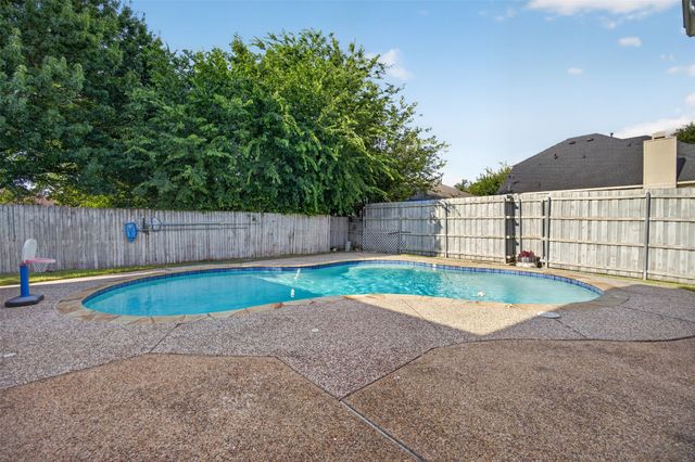 3514 Daisy Lane, Grand Prairie, TX 75052