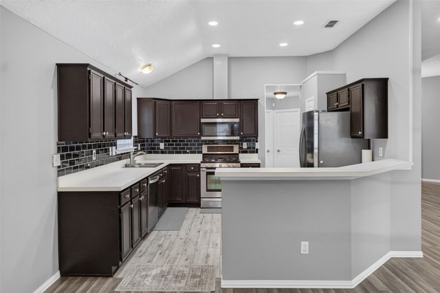 3514 Daisy Lane, Grand Prairie, TX 75052