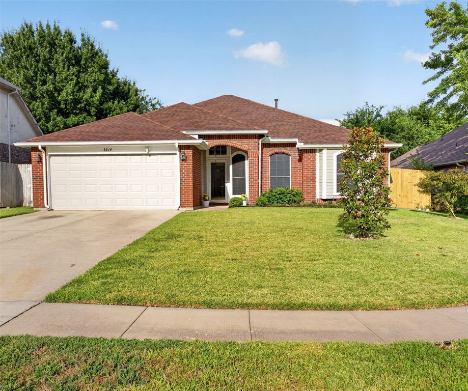 3514 Daisy Lane, Grand Prairie, TX 75052