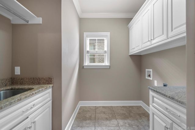 9 Bishop Place, Little Rock, AR 72223