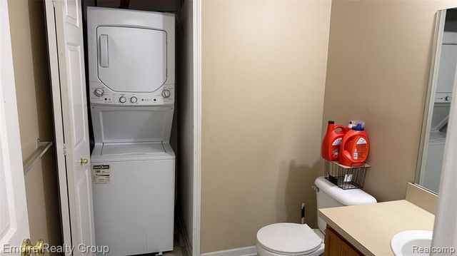 4334 Schaefer Road, Dearborn, MI 48126