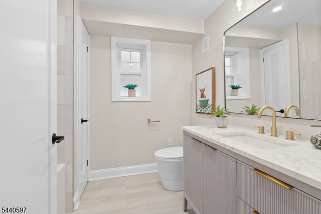 101 Gates Ave C-1, Montclair Twp., NJ 07042