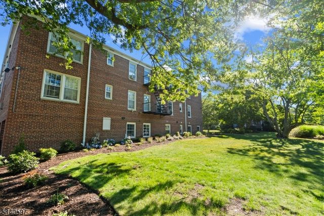 101 Gates Ave C-1, Montclair Twp., NJ 07042