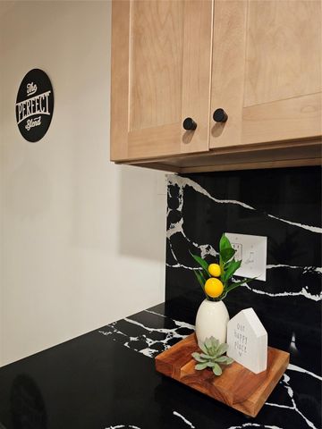 9607 Kemp Forest Drive, Houston, TX 77080