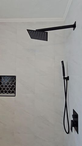 9607 Kemp Forest Drive, Houston, TX 77080