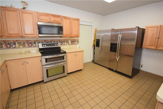 3123 39TH STREET S C, St Petersburg, FL 33711