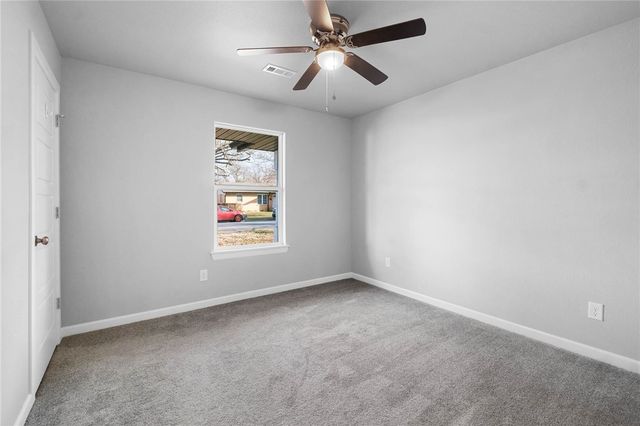 2003 Dee Avenue, Springdale, AR 72762