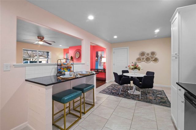 2003 Dee Avenue, Springdale, AR 72762