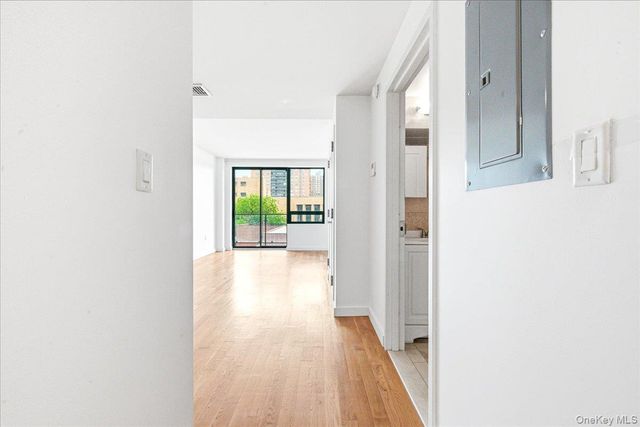 106-20 70th Avenue 4B, Forest Hills, NY 11375