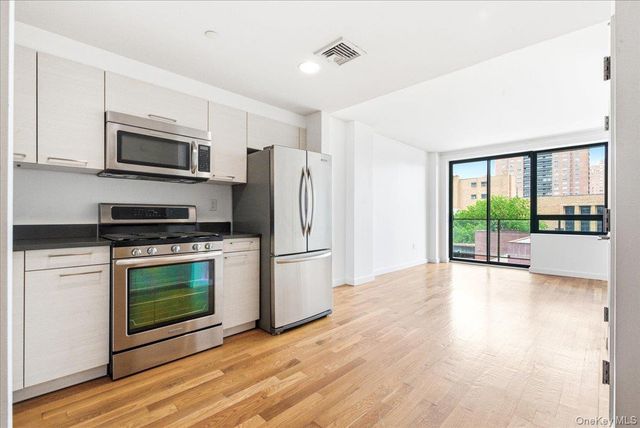 106-20 70th Avenue 4B, Forest Hills, NY 11375