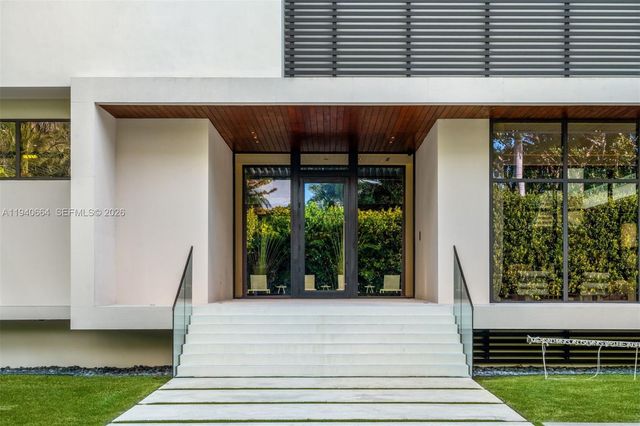 4780 SW 86th Ter, Miami, FL 33143