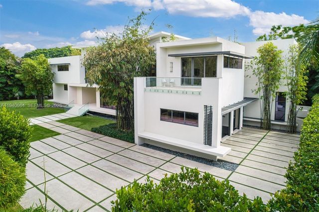 4780 SW 86th Ter, Miami, FL 33143