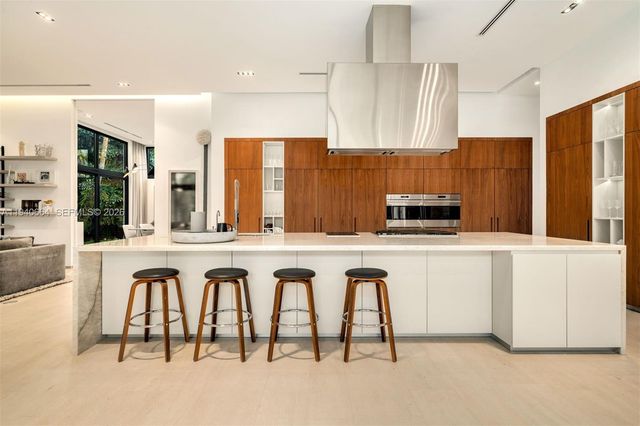 4780 SW 86th Ter, Miami, FL 33143