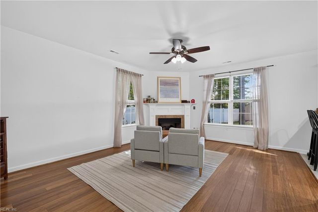 1032 Meadows Reach CIR, Suffolk, VA 23434