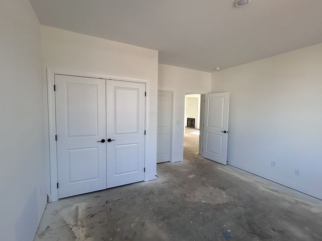 6157 Worthingtion Rd, Columbia, TN 38401