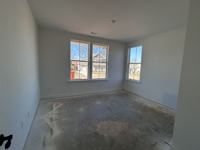 6157 Worthingtion Rd, Columbia, TN 38401