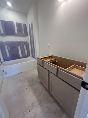 6157 Worthingtion Rd, Columbia, TN 38401