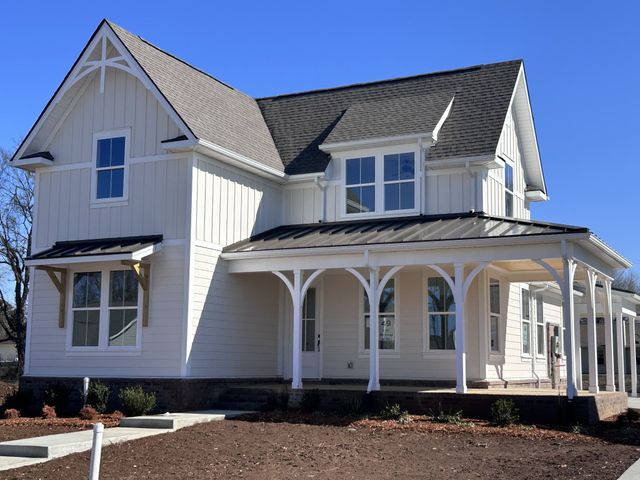 6157 Worthingtion Rd, Columbia, TN 38401