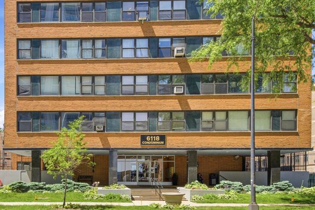6118 N Sheridan Road 106, Chicago, IL 60660