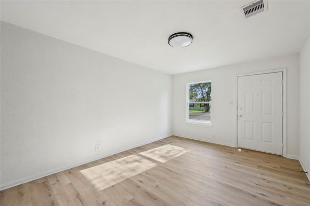 750 Jeny Lane, Beaumont, TX 77707