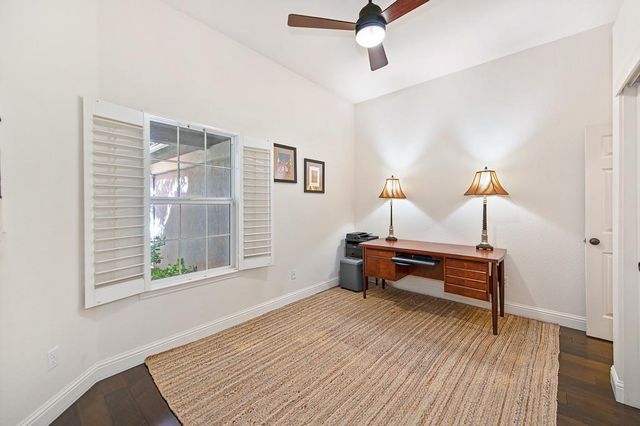 2416 Konvalin Oaks Ln, Carmichael, CA 95608