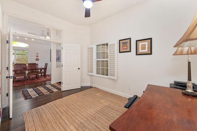 2416 Konvalin Oaks Ln, Carmichael, CA 95608